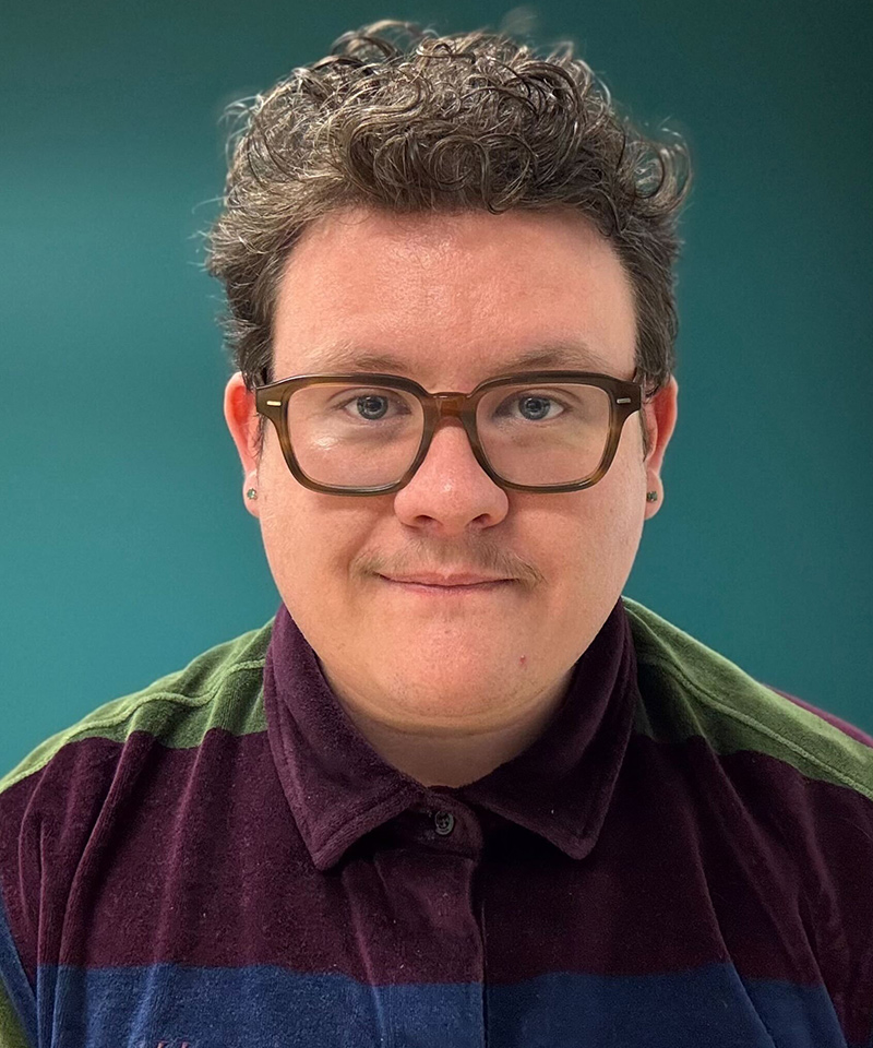 Headshot photo of Eliot Jobe