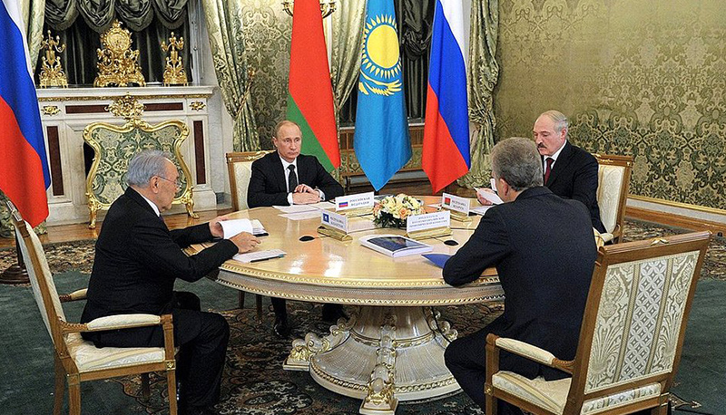 Vladimir Putin and other leaders at a Session of Supreme Eurasian Economic Council